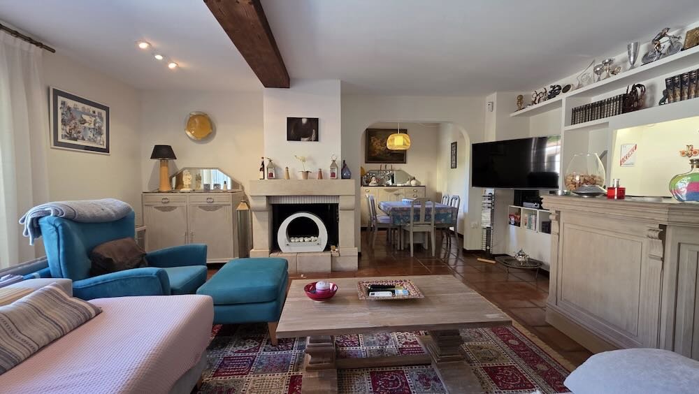 Property 2438 - Image 44